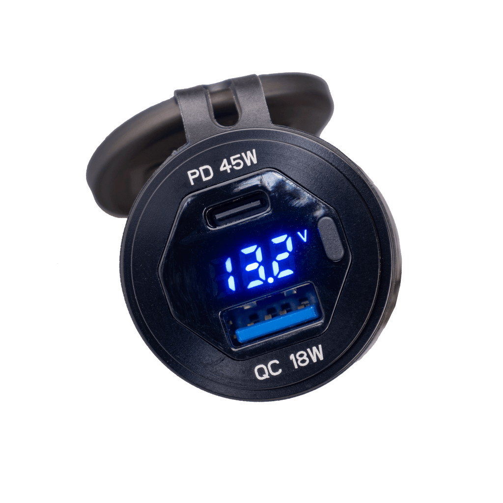 PA032 Plug in dual port USB power adapter/voltmeter